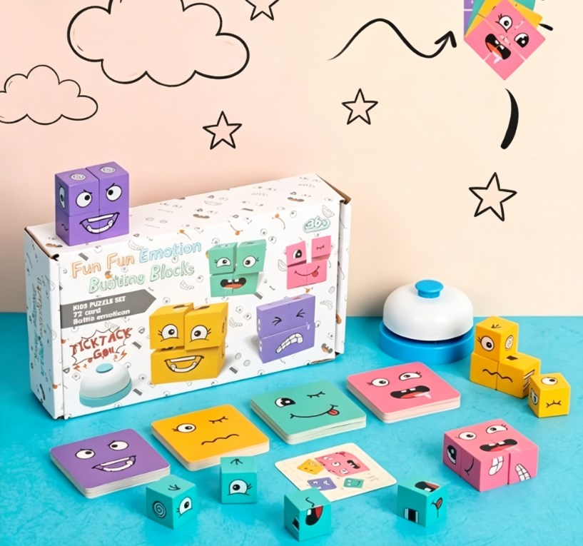 Interactive Face-Changing Wooden Board Game – Fun 4-Player Battle for Family Parties & Social Challenges